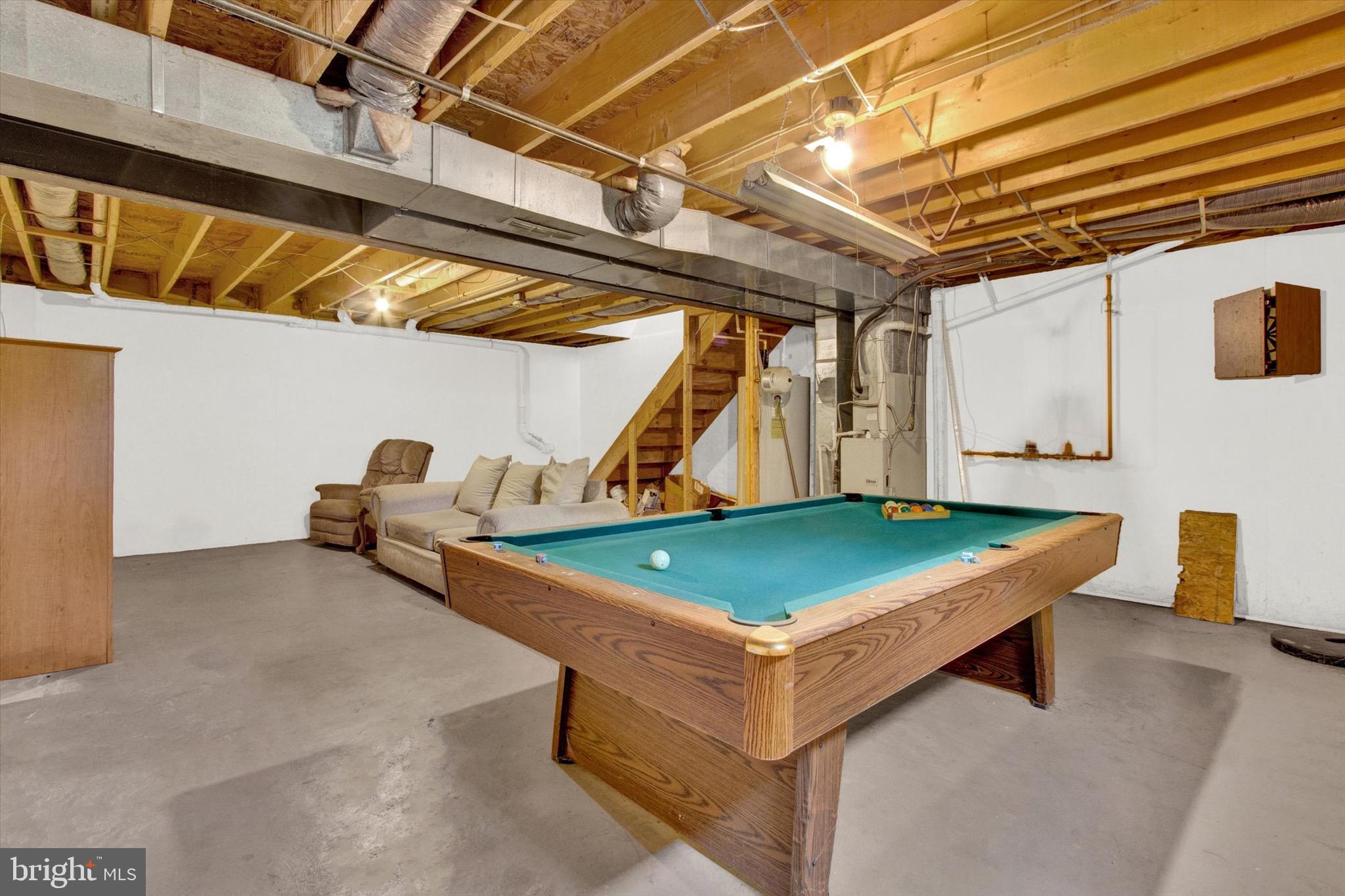 WANDERING STREAM ESTATES - Residential