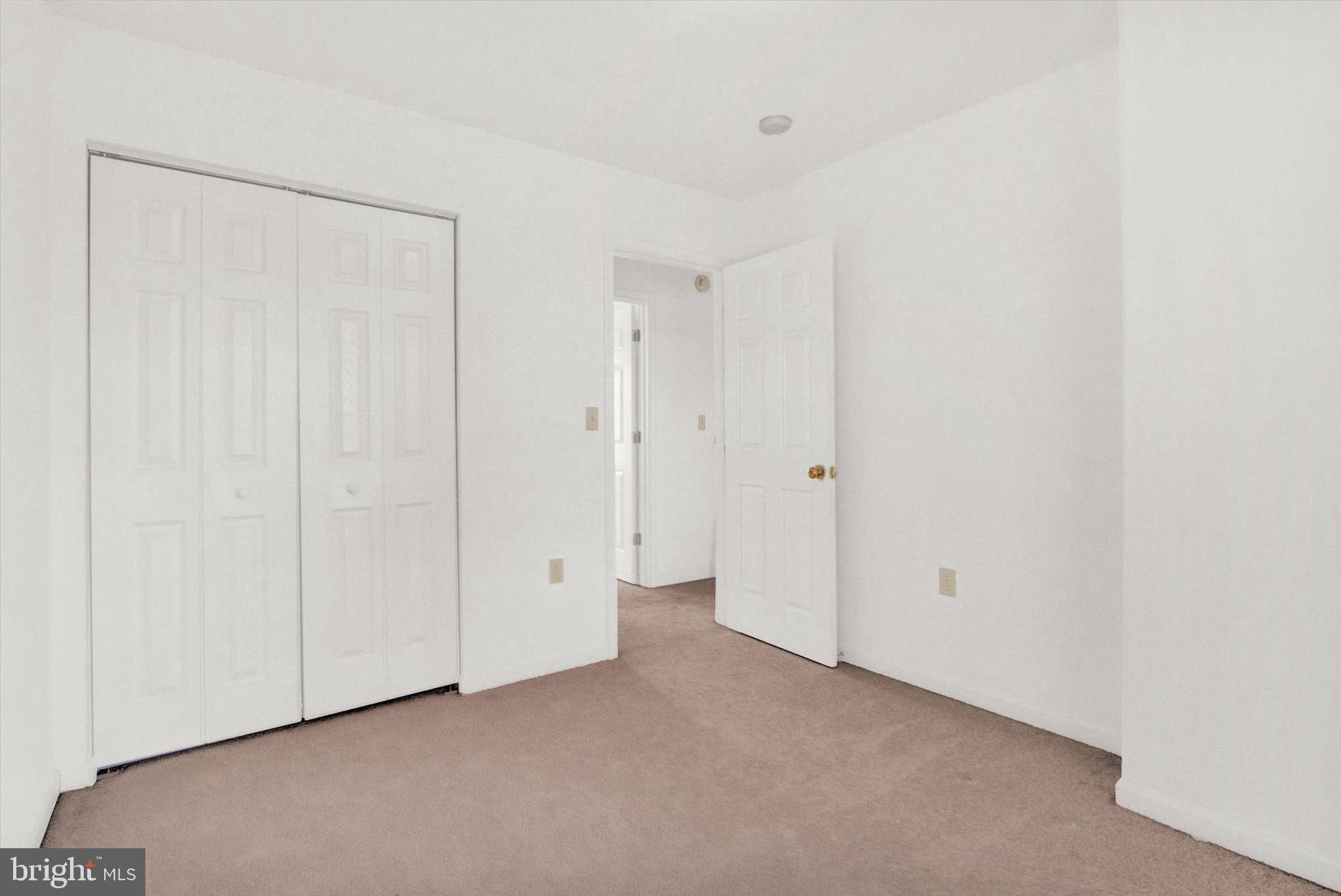 WANDERING STREAM ESTATES - Residential