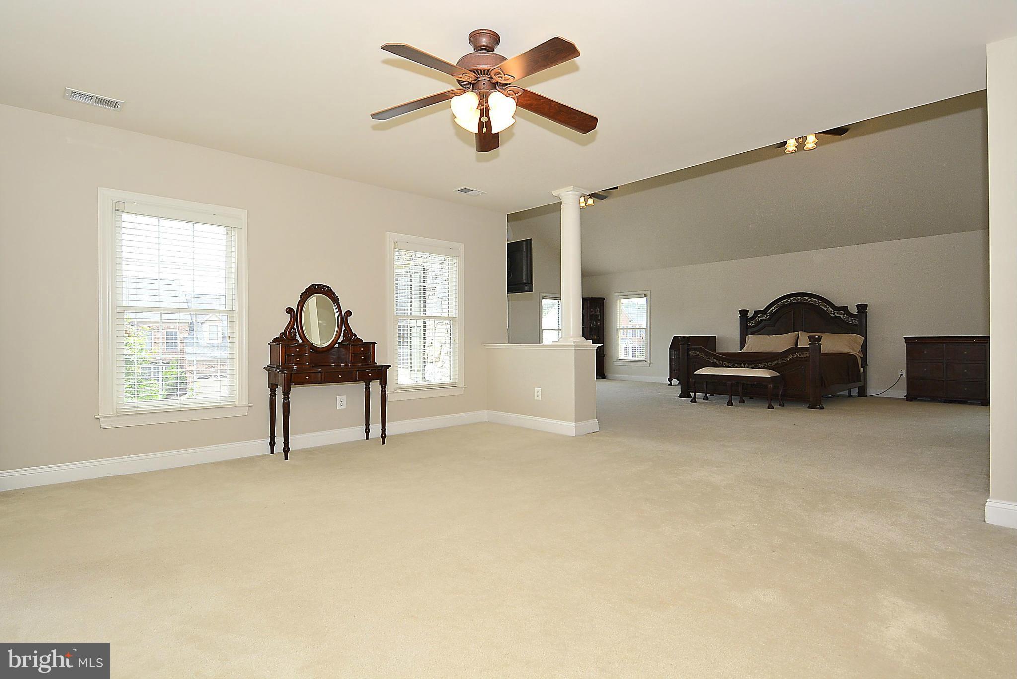 PEMBROOKE - Residential