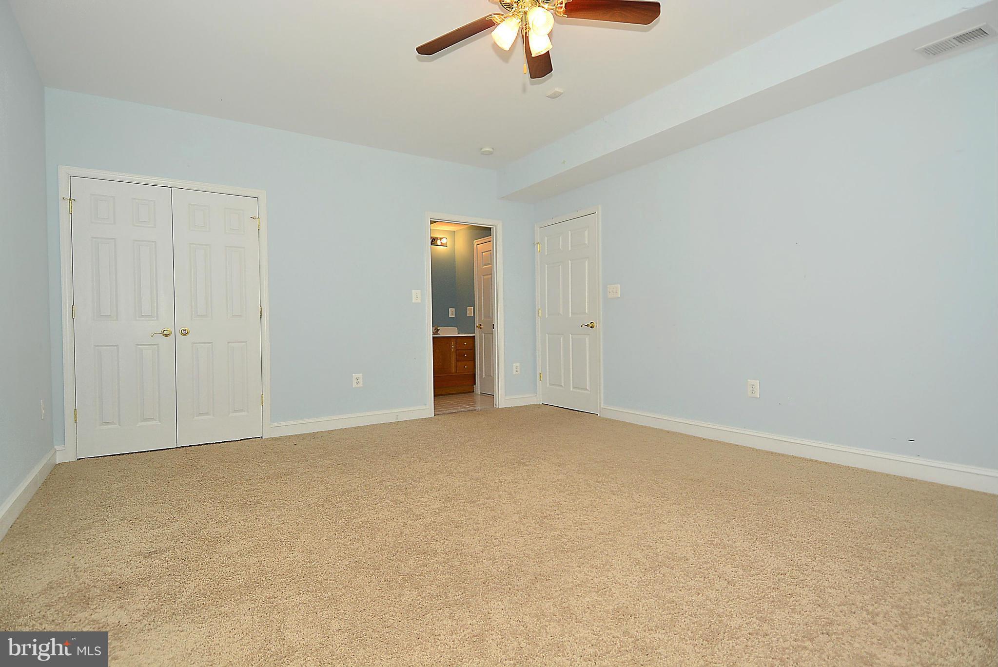 PEMBROOKE - Residential