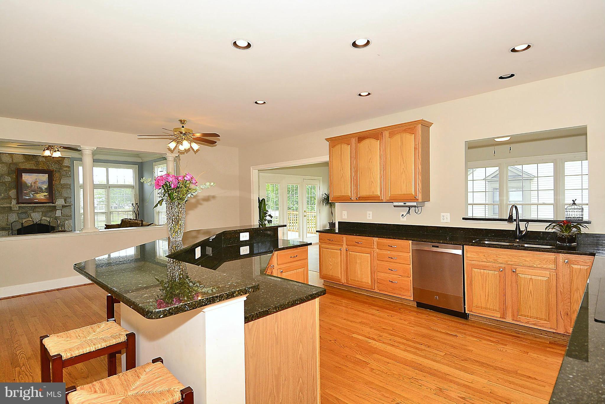 PEMBROOKE - Residential