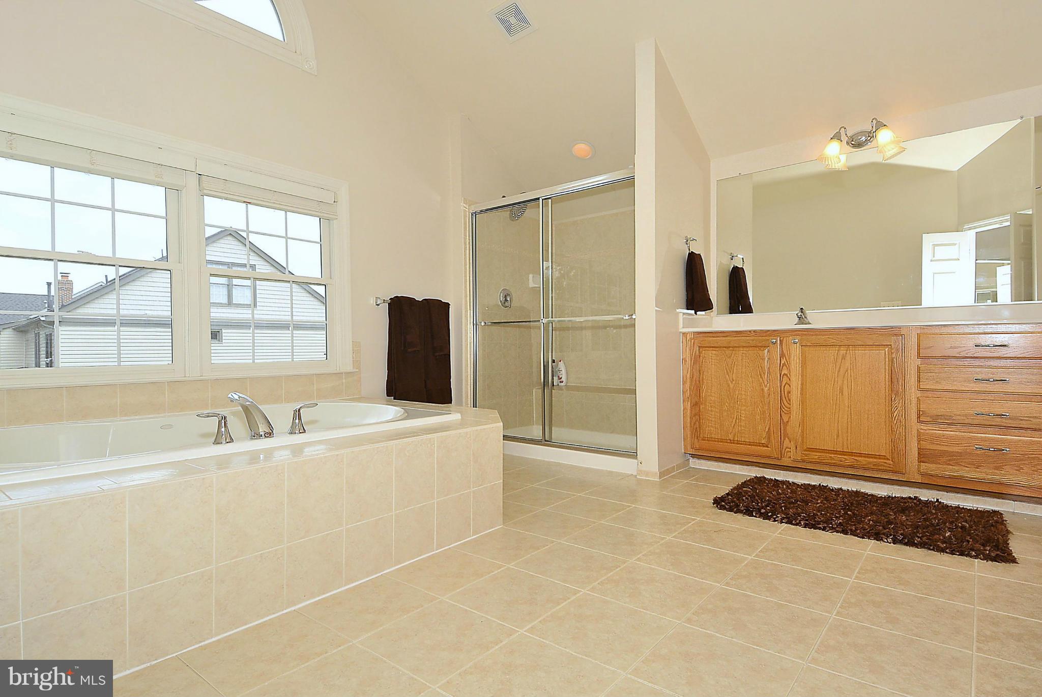 PEMBROOKE - Residential