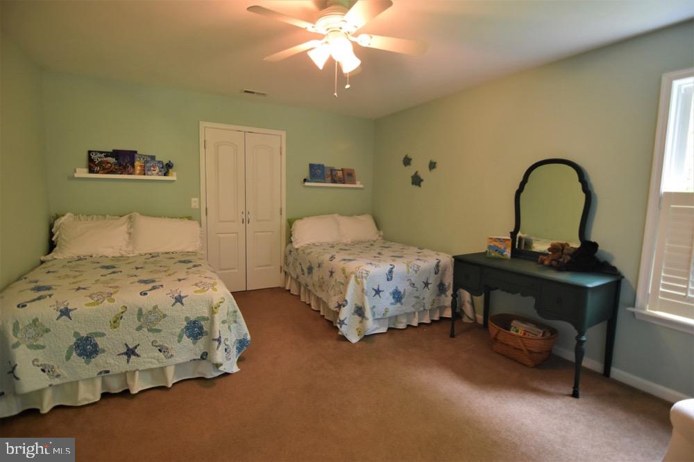 HOLLYWOOD - Residential