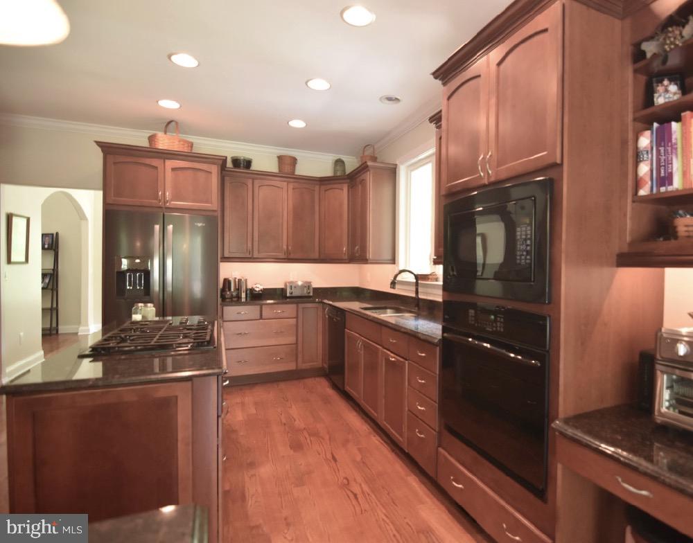 HOLLYWOOD - Residential