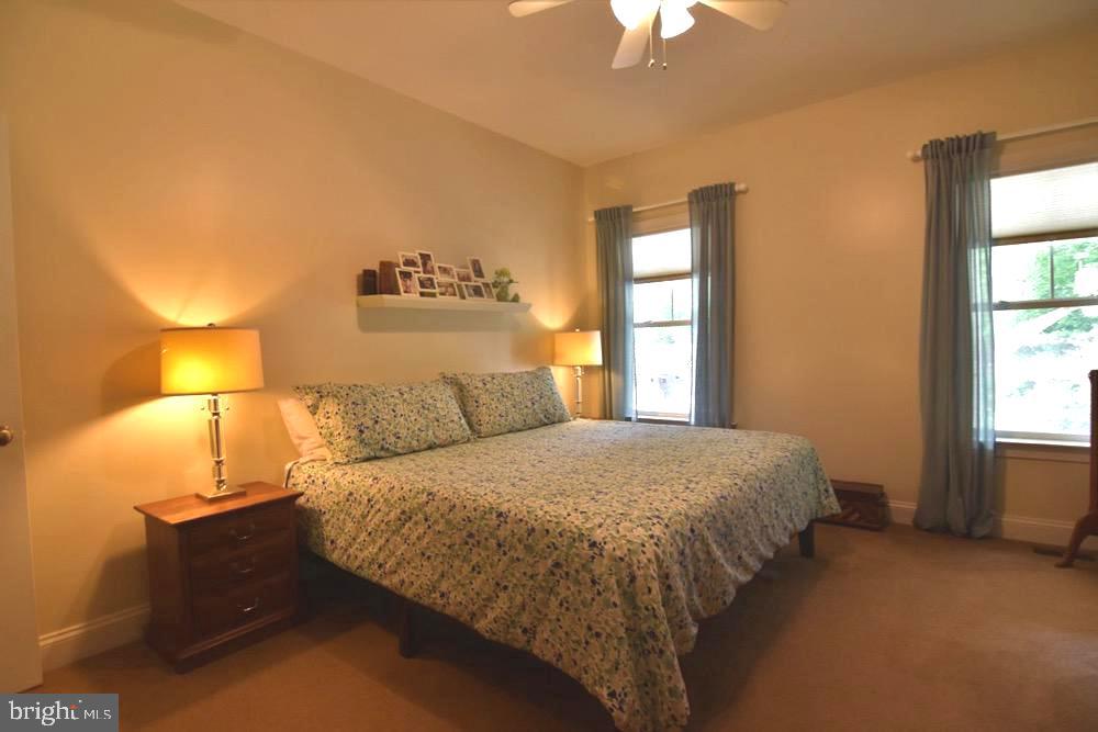 HOLLYWOOD - Residential