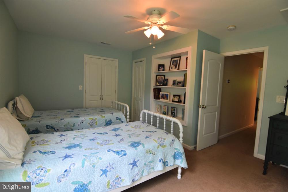 HOLLYWOOD - Residential