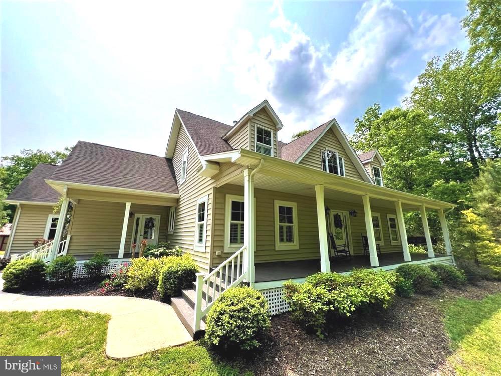 HOLLYWOOD - Residential