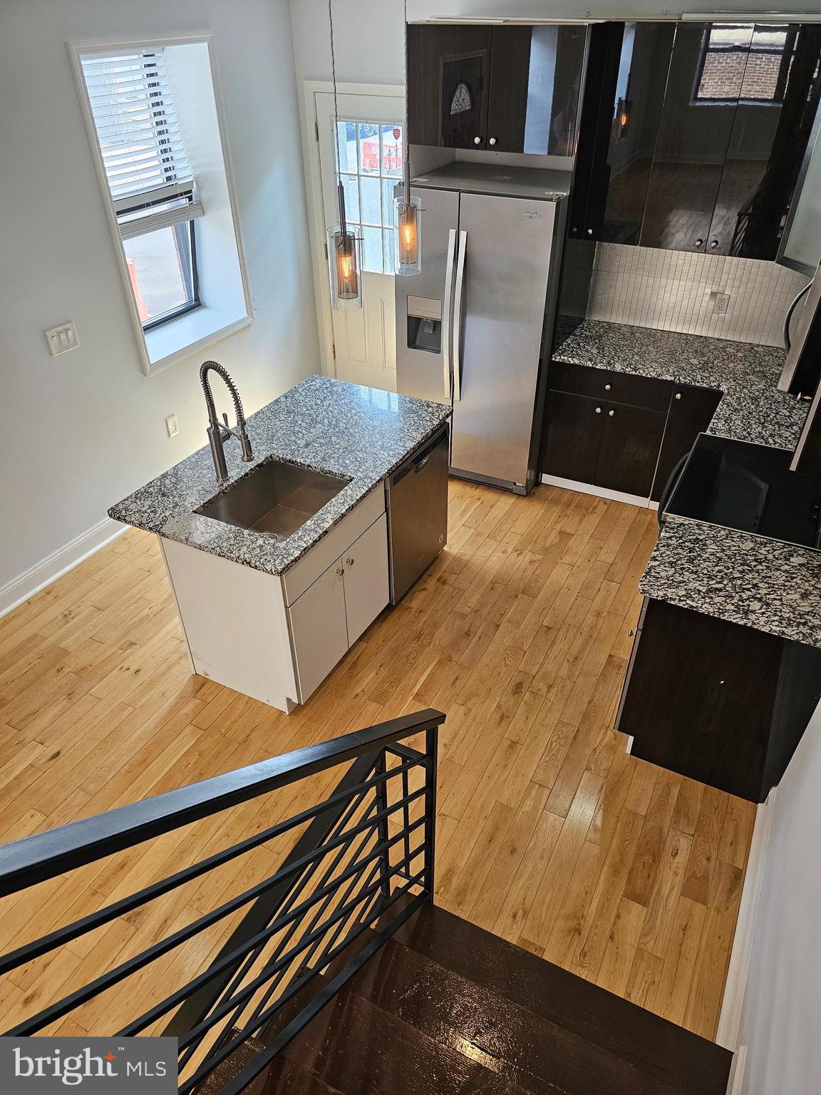 POINT BREEZE - Residential