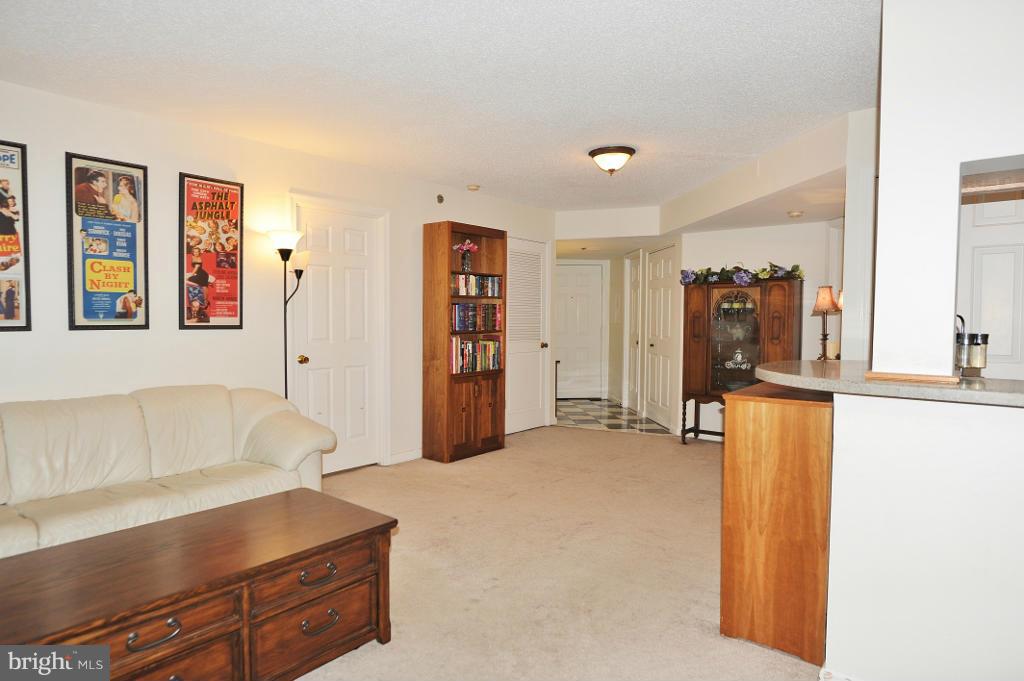 BRADDOCK PLACE - Residential Lease