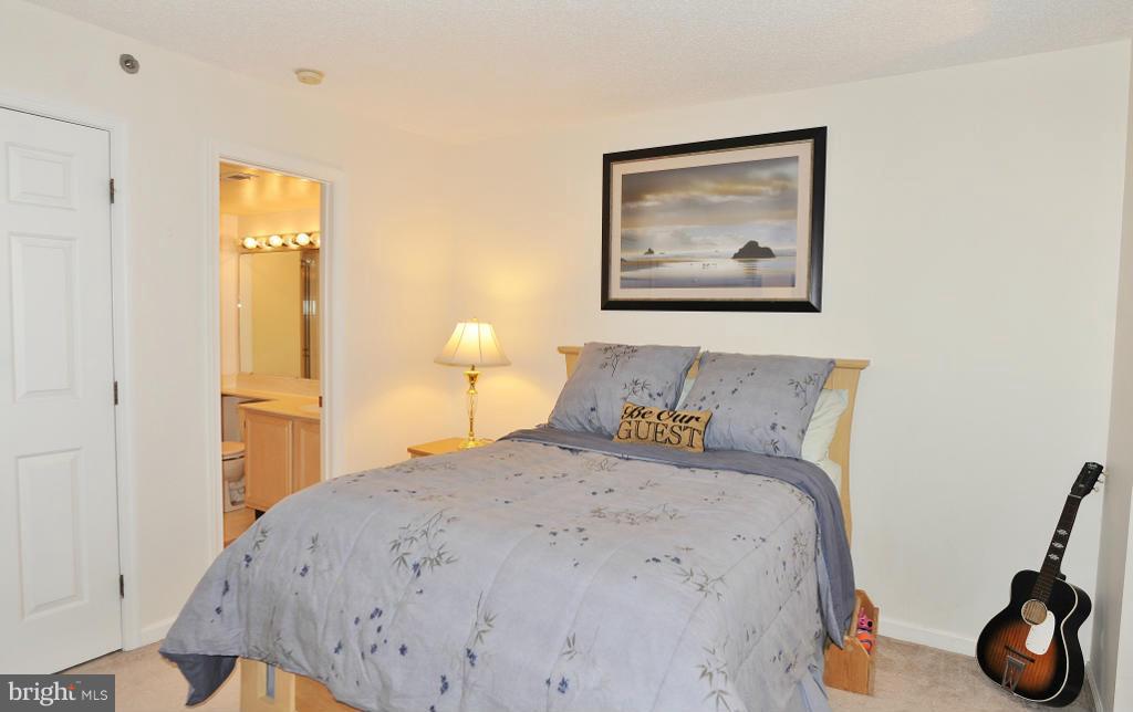 BRADDOCK PLACE - Residential Lease