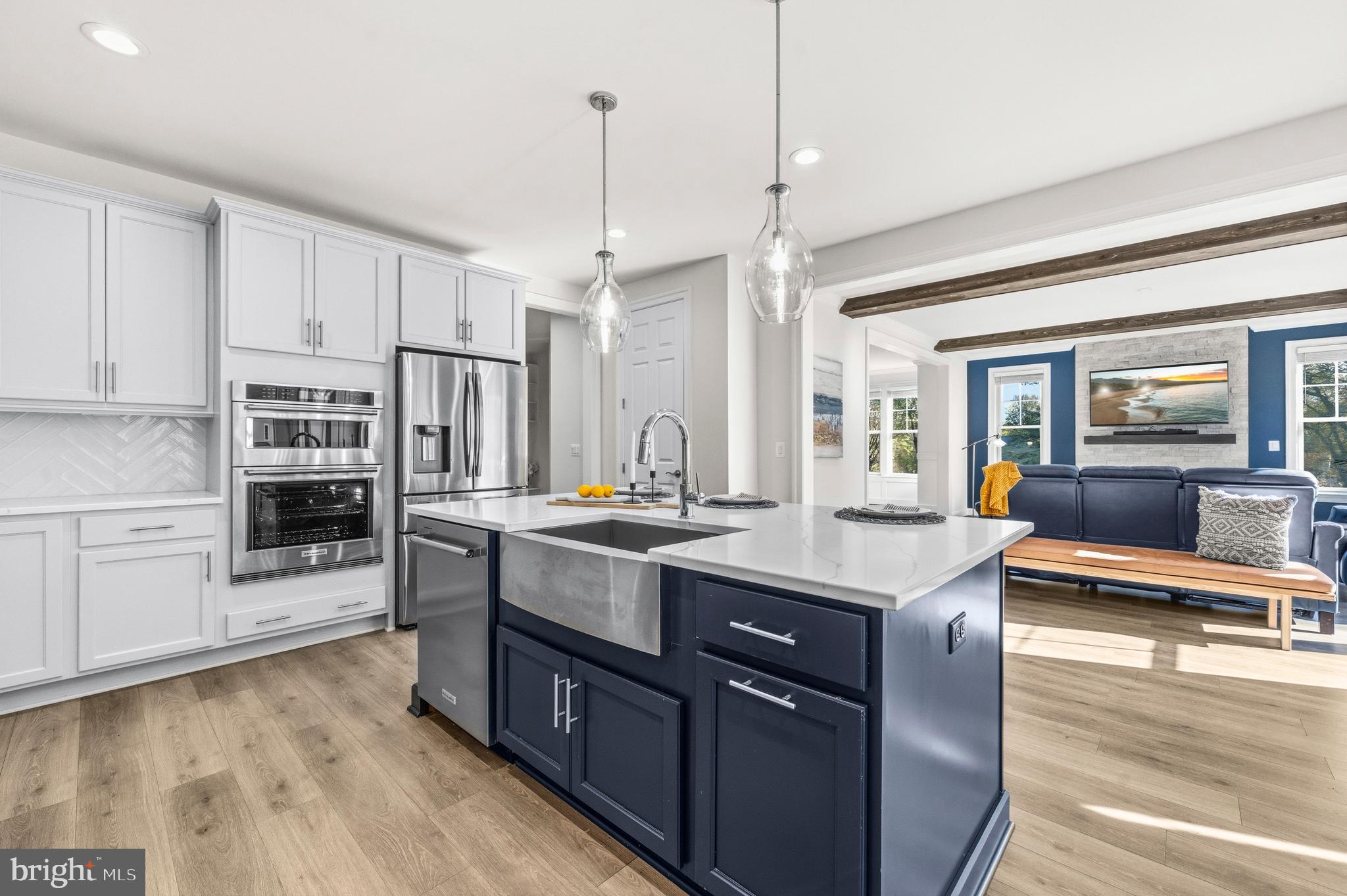 MARSHALL HILLS - Residential