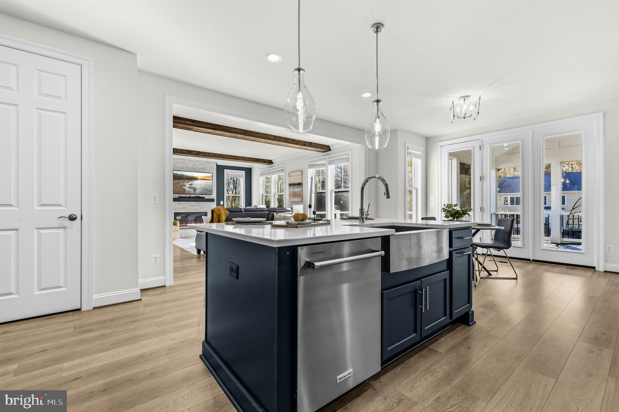 MARSHALL HILLS - Residential