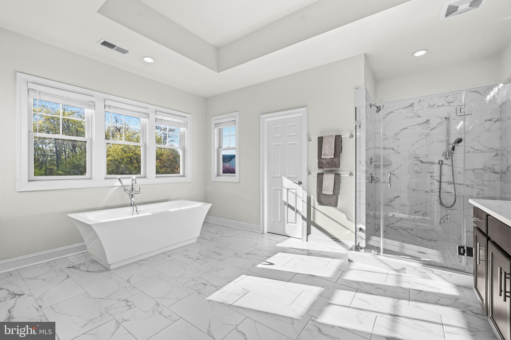 MARSHALL HILLS - Residential