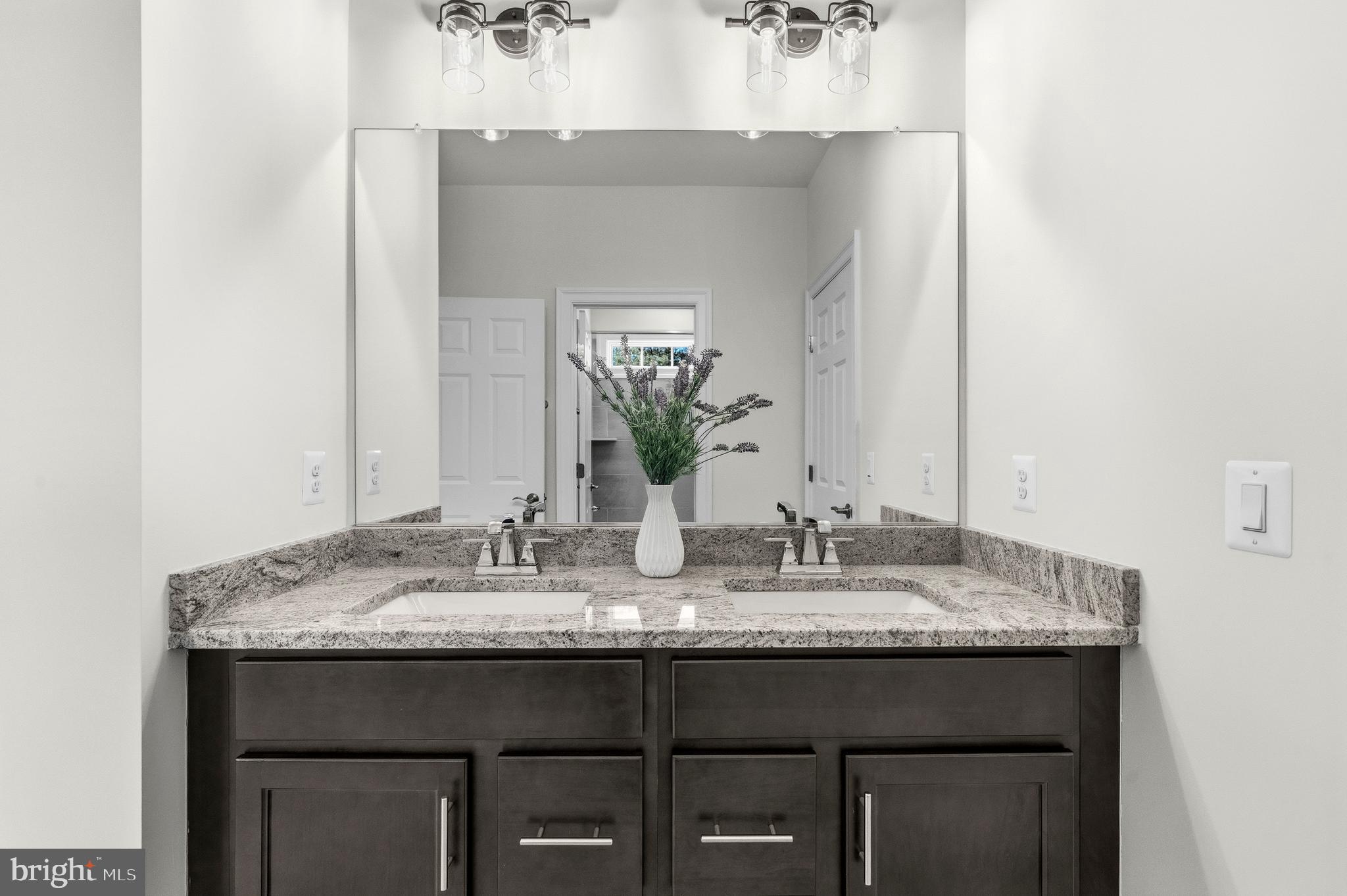 MARSHALL HILLS - Residential