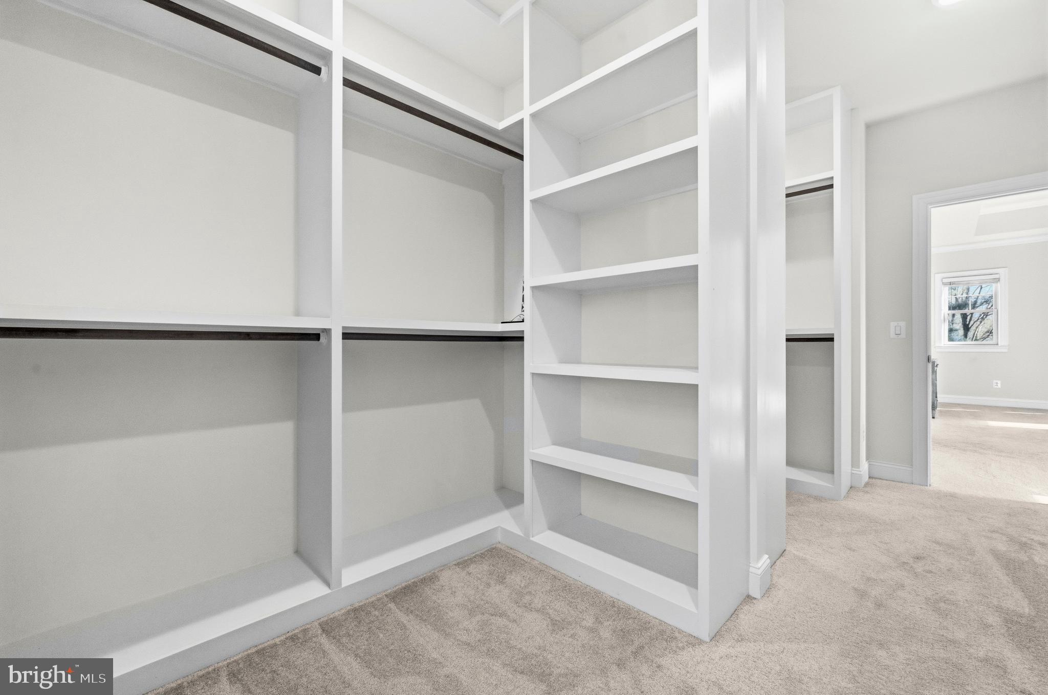 MARSHALL HILLS - Residential