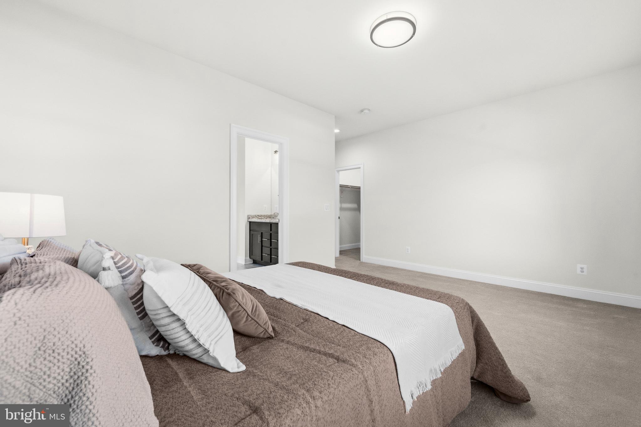 MARSHALL HILLS - Residential