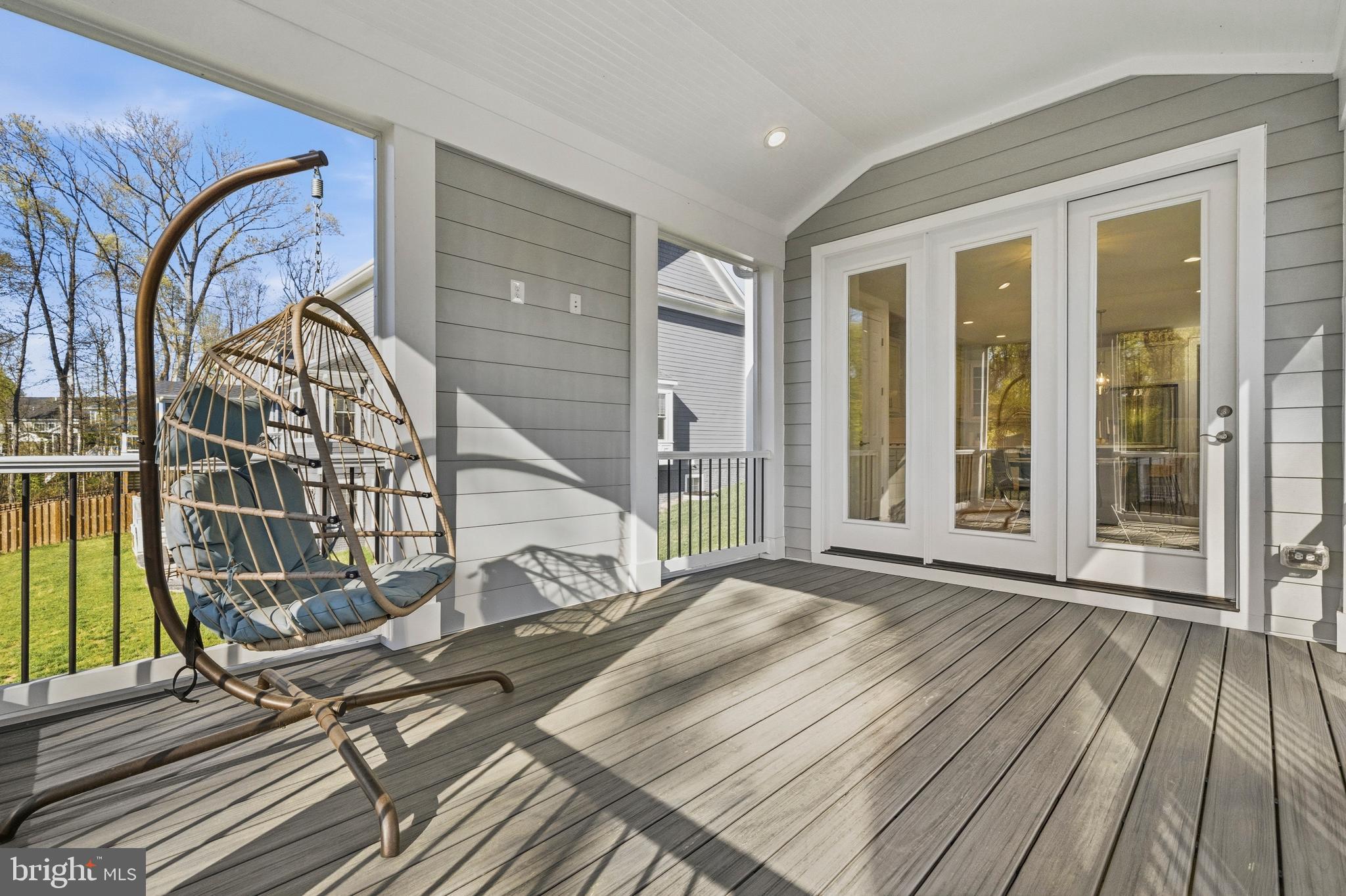 MARSHALL HILLS - Residential