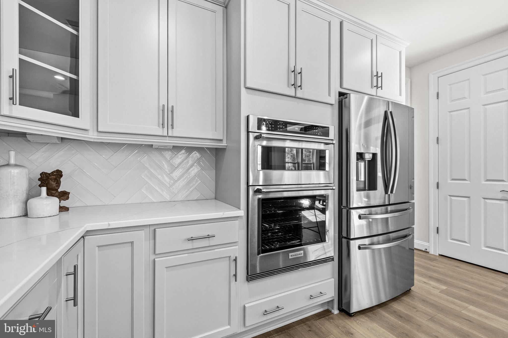 MARSHALL HILLS - Residential