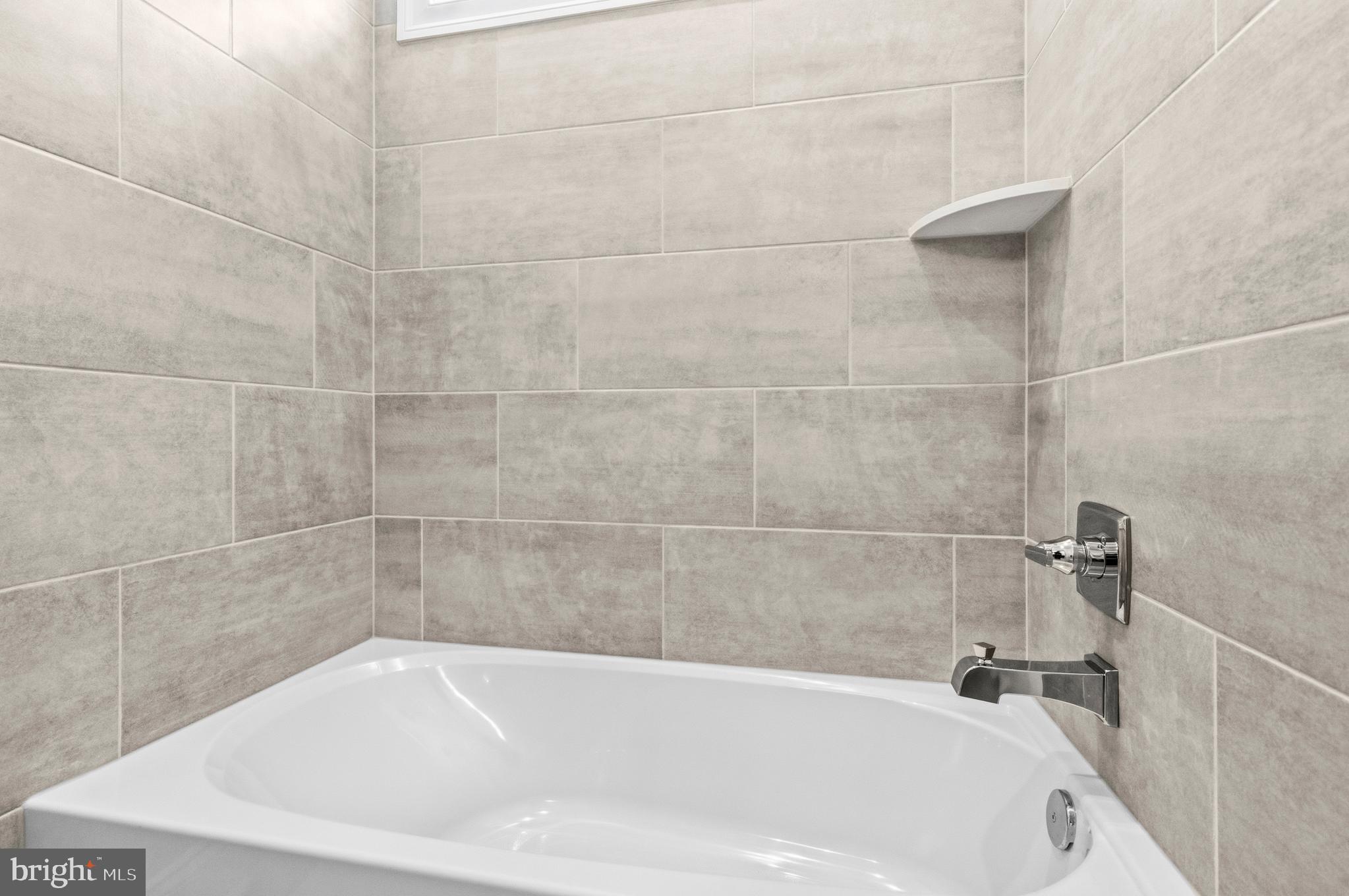 MARSHALL HILLS - Residential