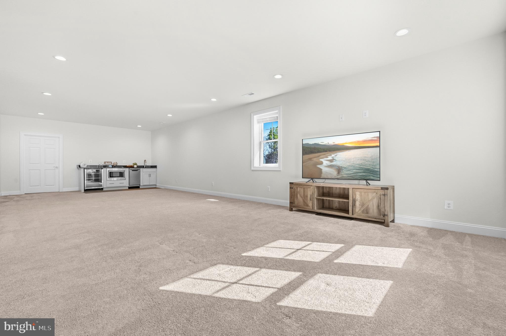 MARSHALL HILLS - Residential