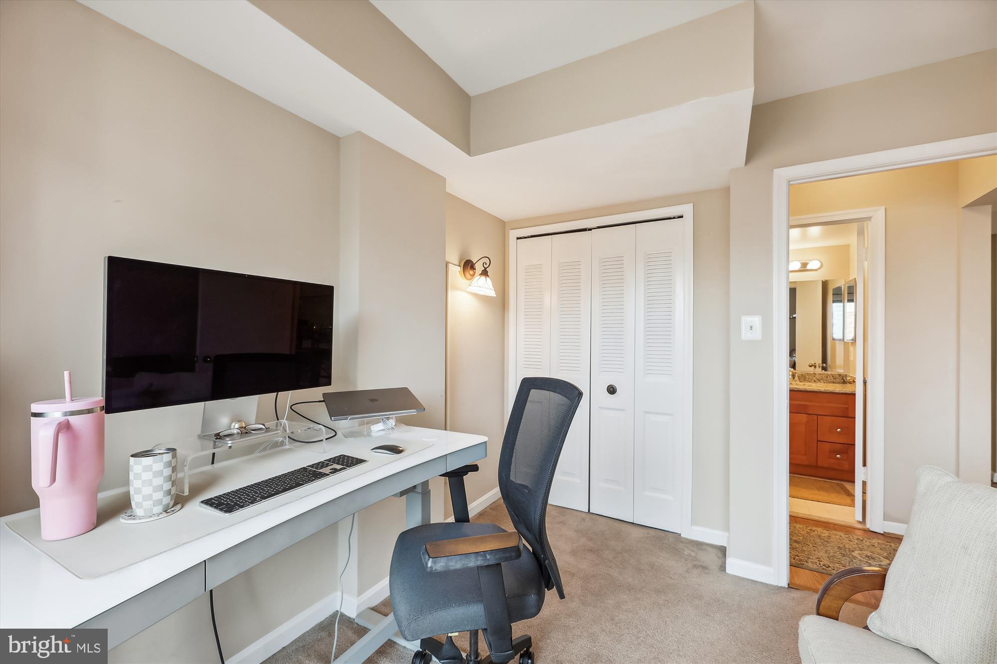 SUMMERWALK - Residential