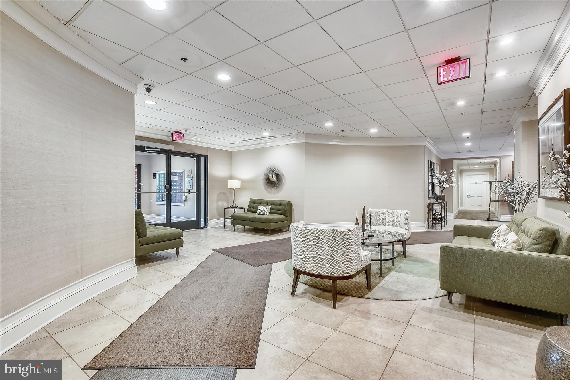 SUMMERWALK - Residential