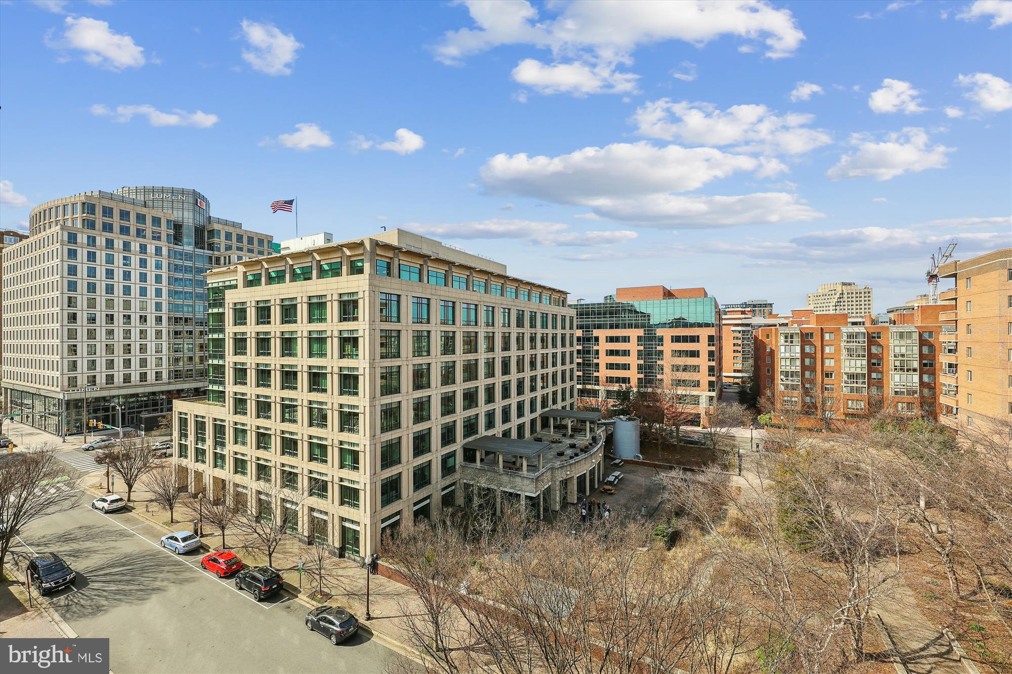 SUMMERWALK - Residential