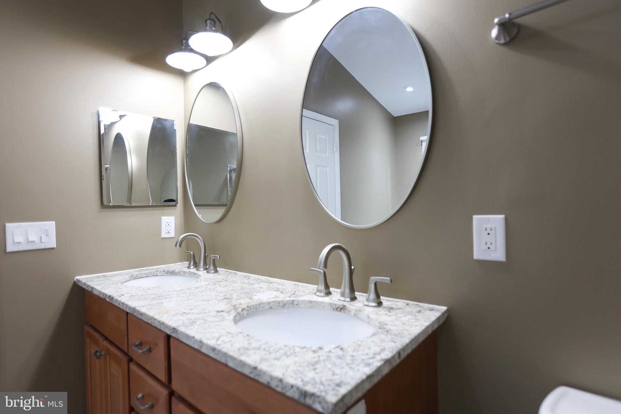 LYONS GATE - Residential Lease