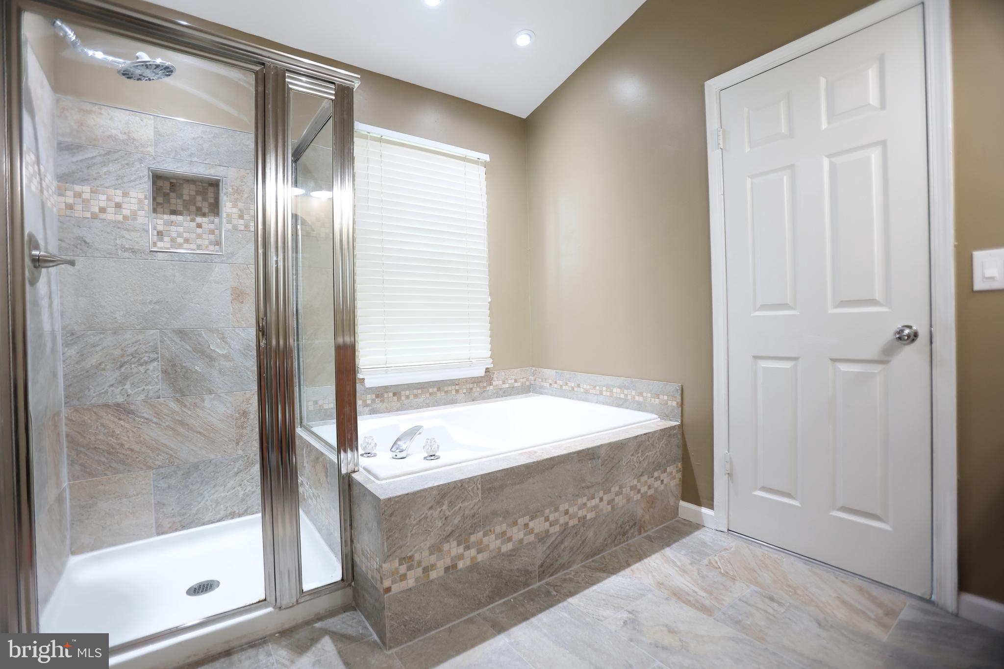 LYONS GATE - Residential Lease