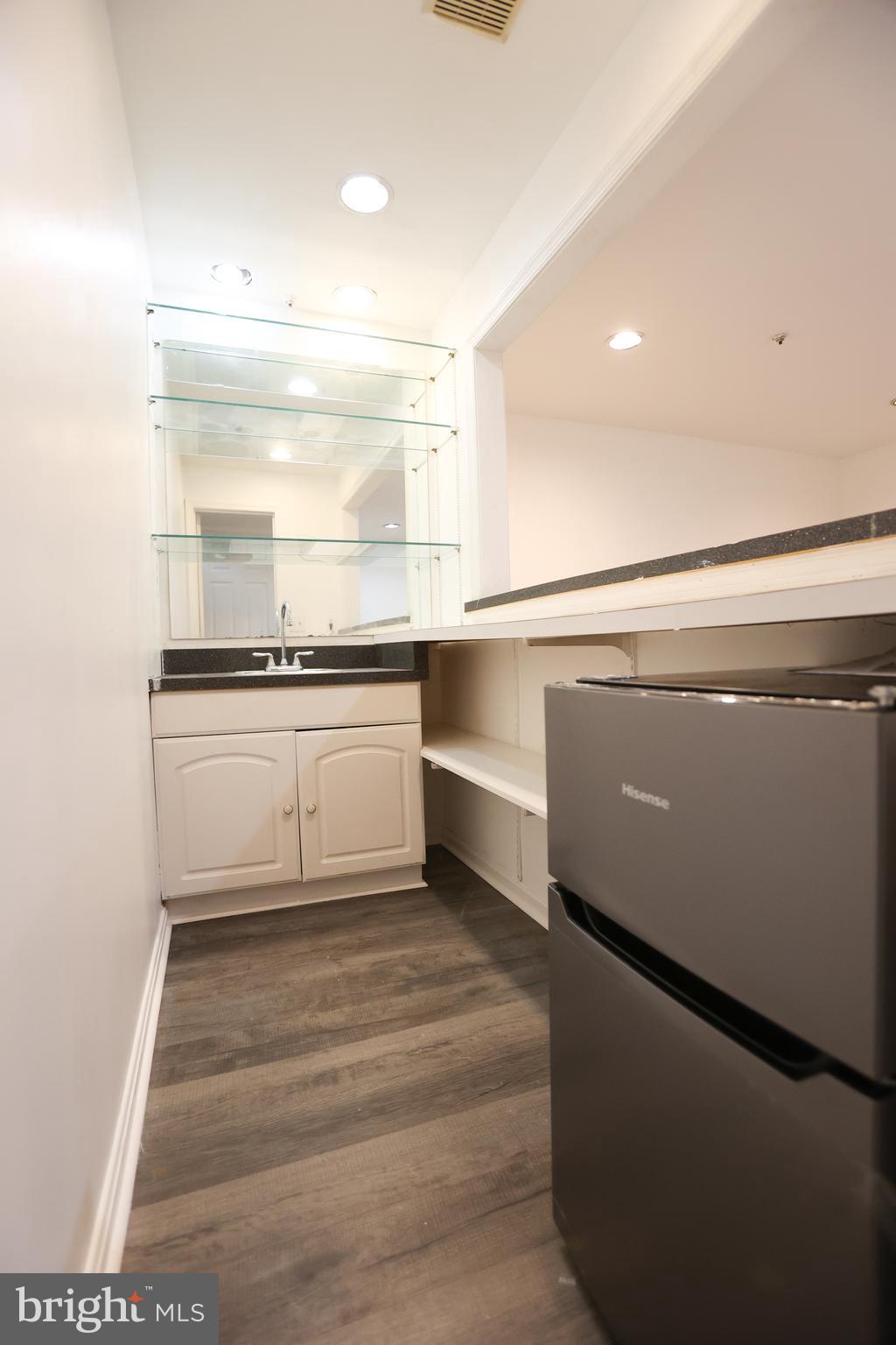 LYONS GATE - Residential Lease