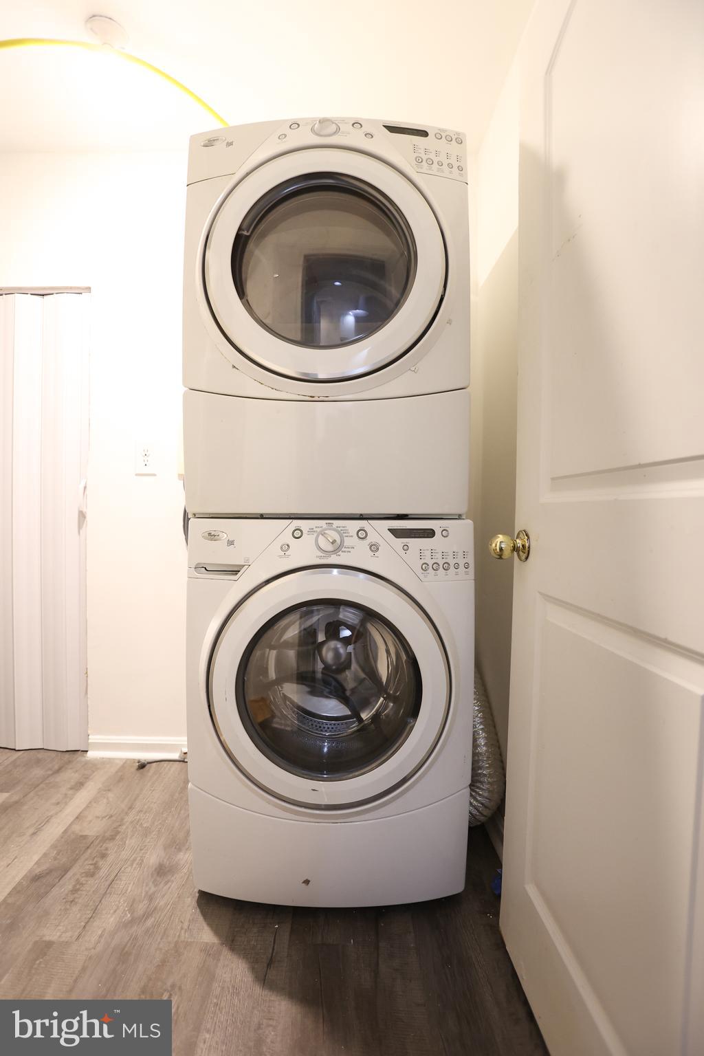 LYONS GATE - Residential Lease