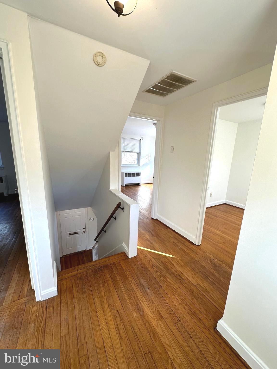 COLLEGE PARK - Residential Lease