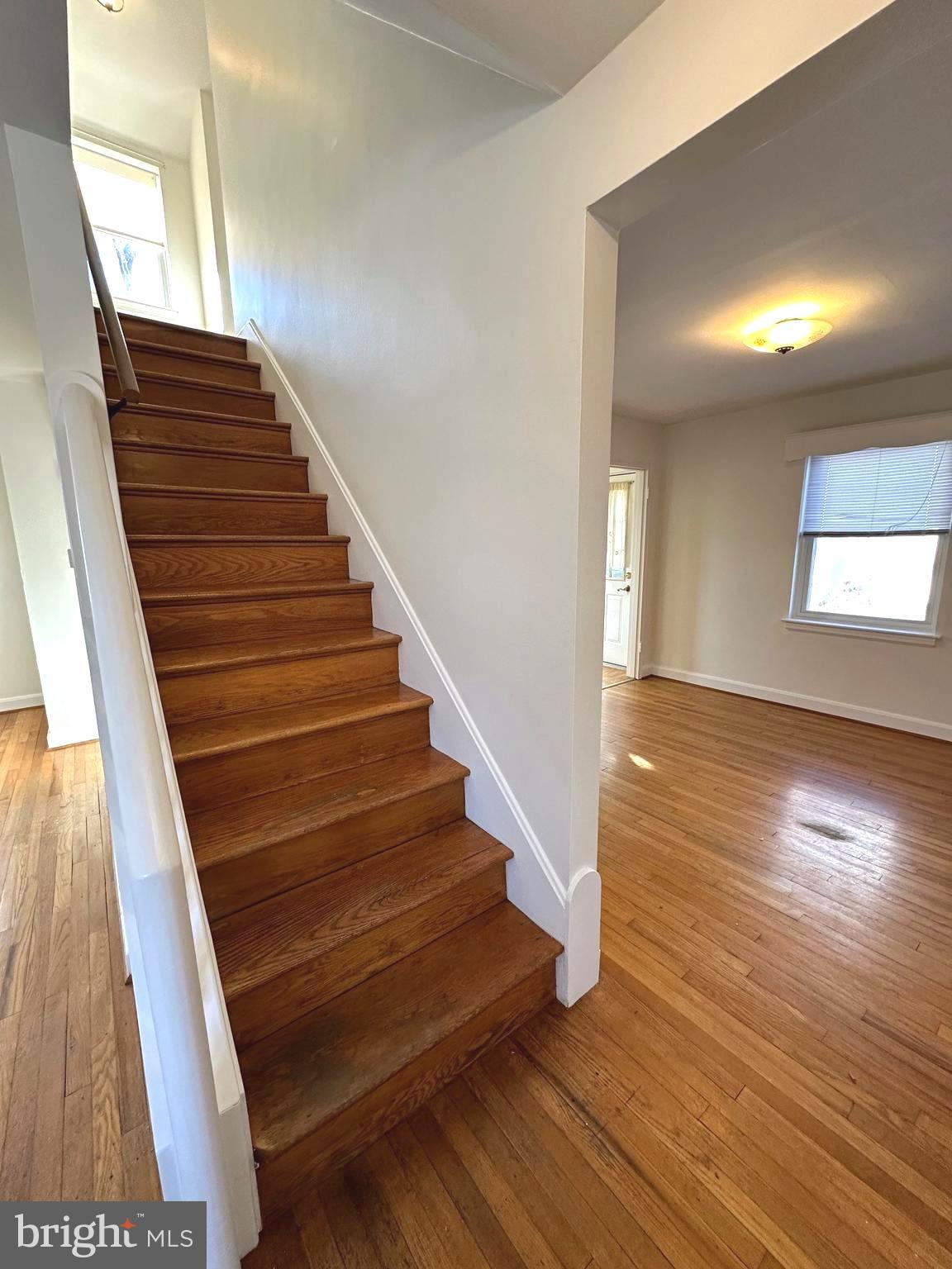 COLLEGE PARK - Residential Lease