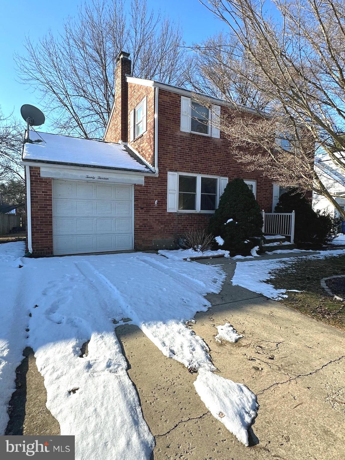 COLLEGE PARK - Residential Lease