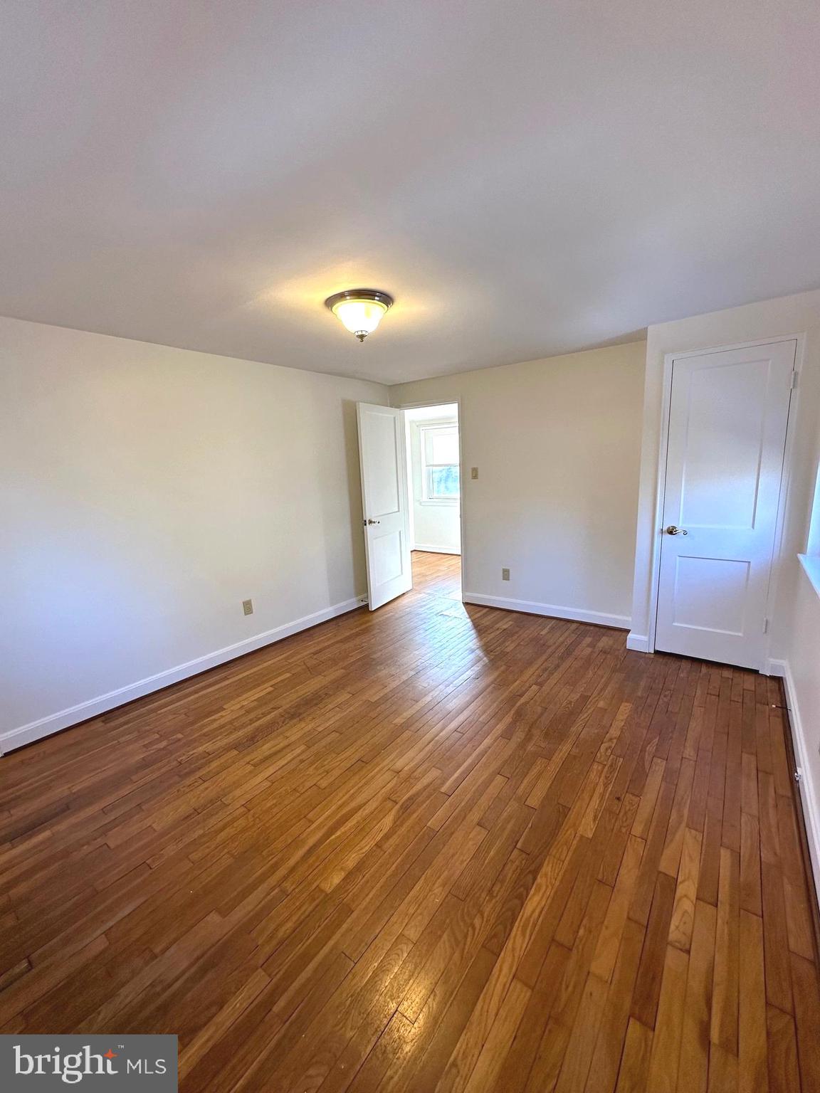 COLLEGE PARK - Residential Lease