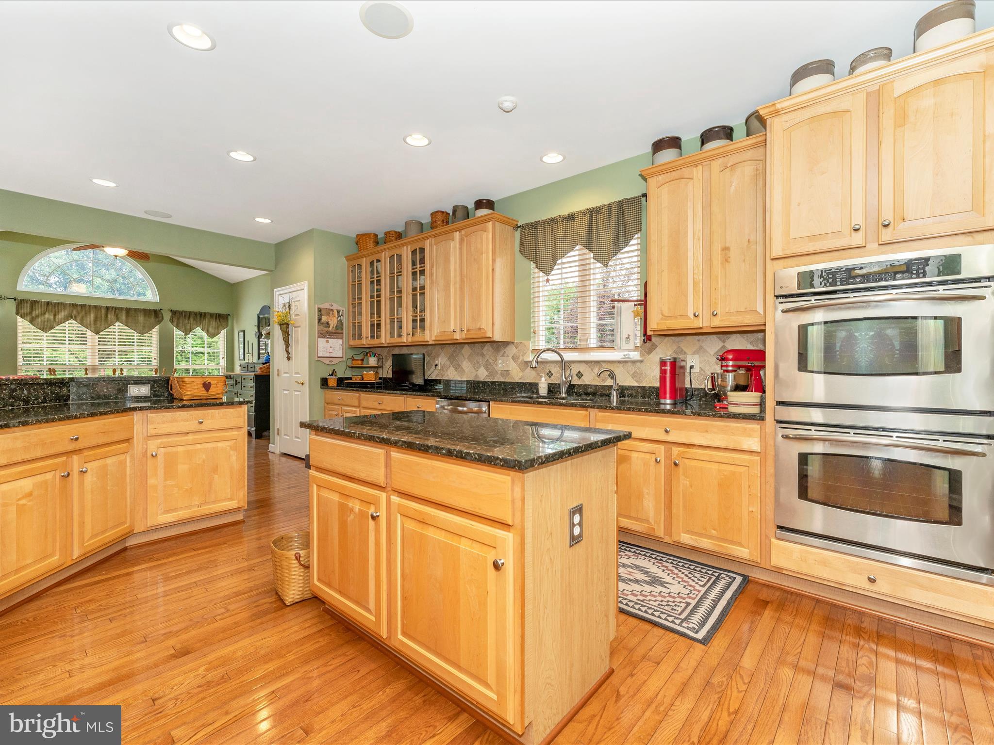 ELMWOOD FARM - Residential