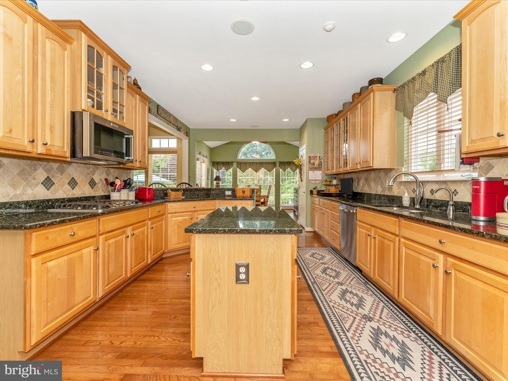 ELMWOOD FARM - Residential