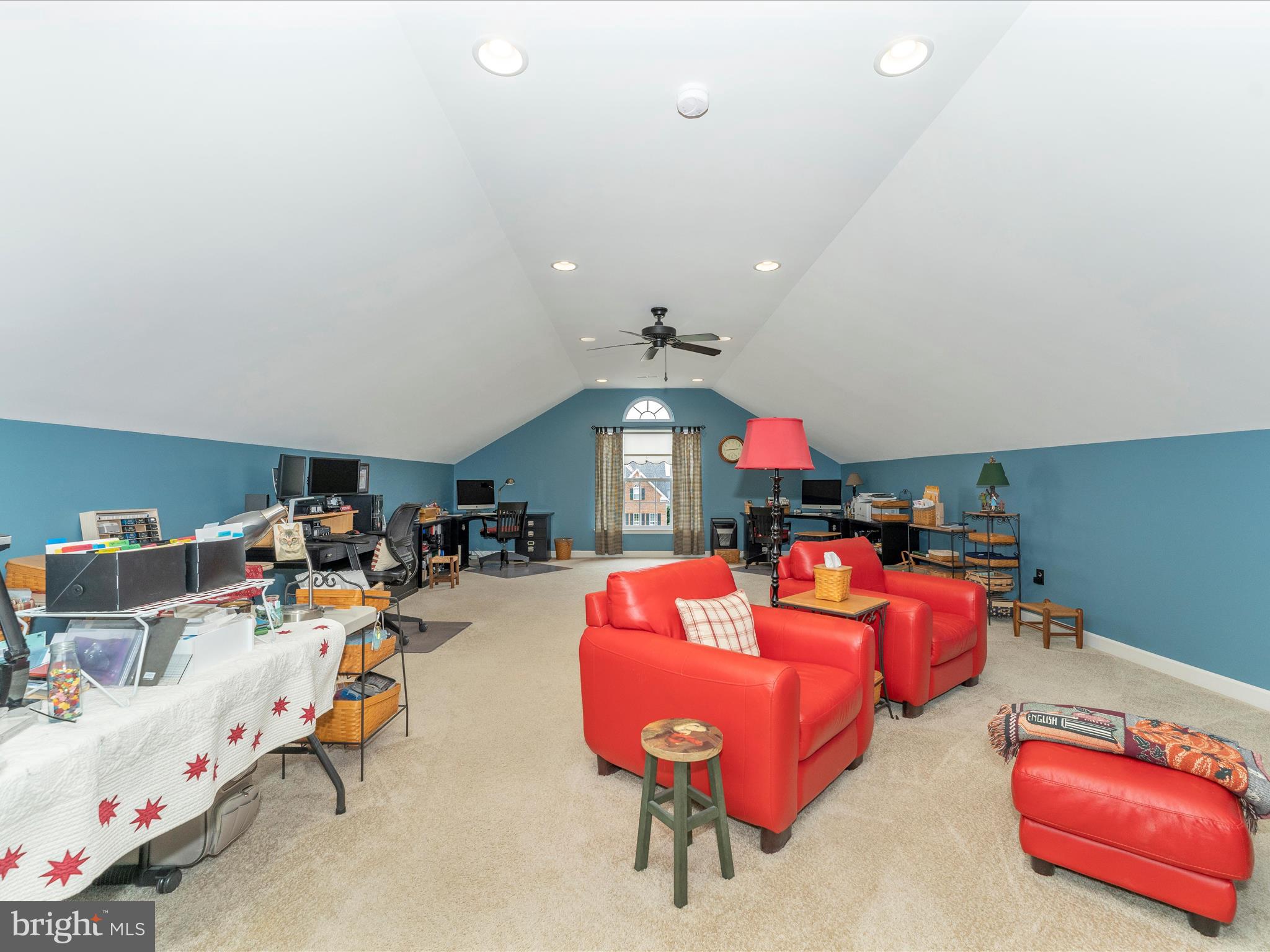 ELMWOOD FARM - Residential