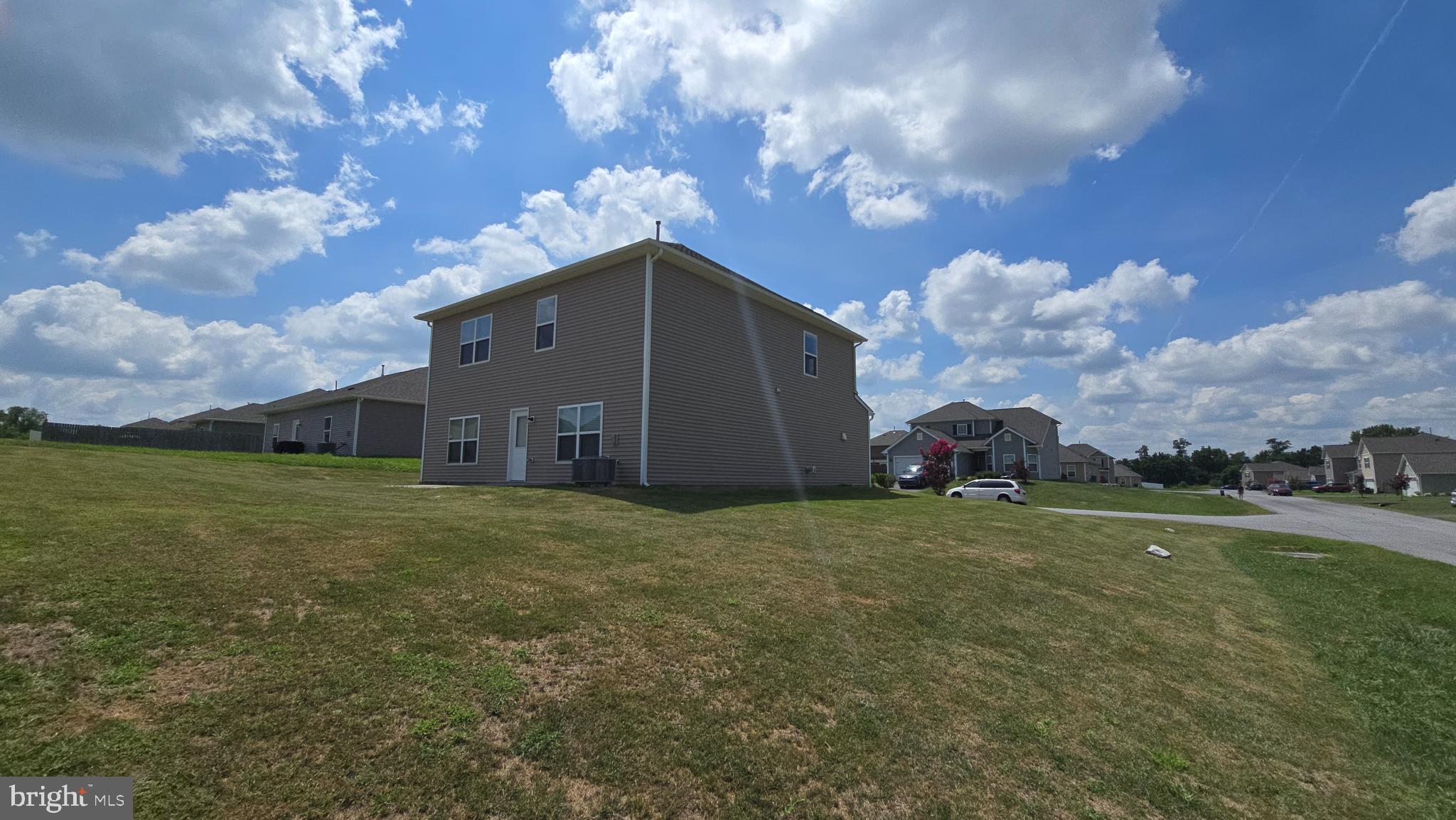 MCGINNIS POINT - Residential