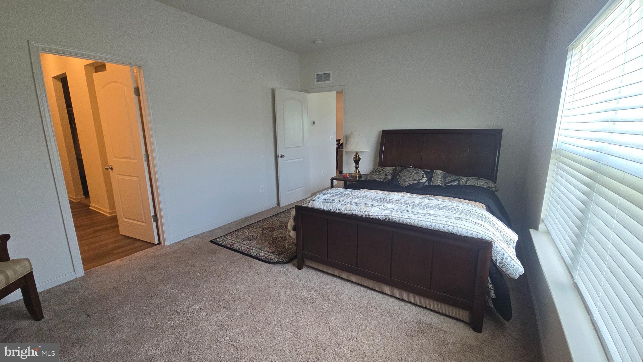 MCGINNIS POINT - Residential