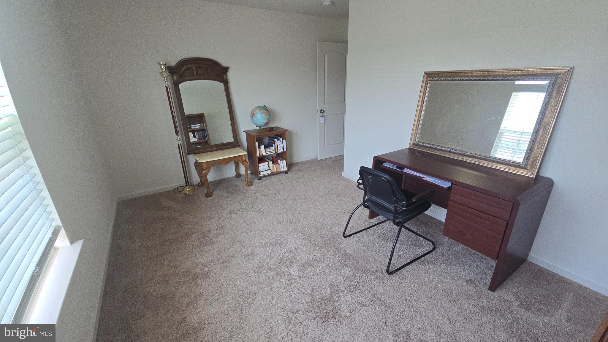 MCGINNIS POINT - Residential