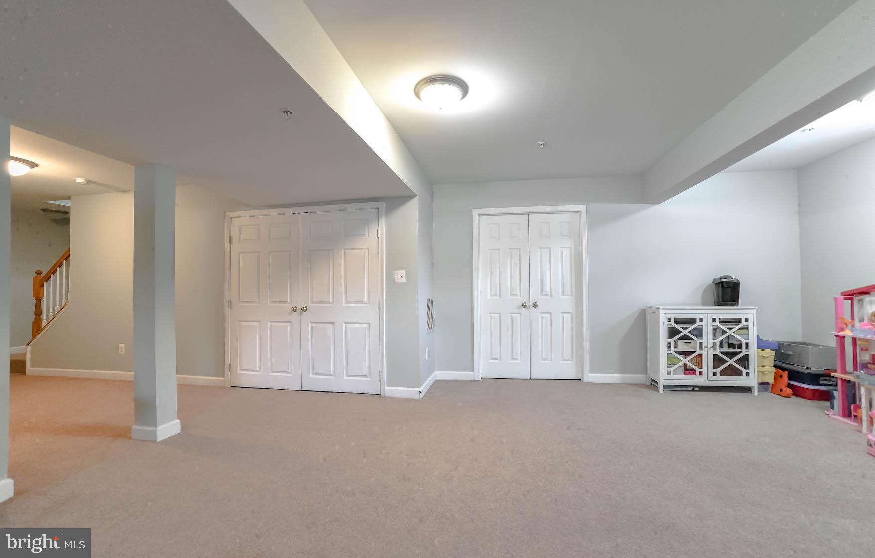 THE WOODS AT MYRTLE POINT - Residential