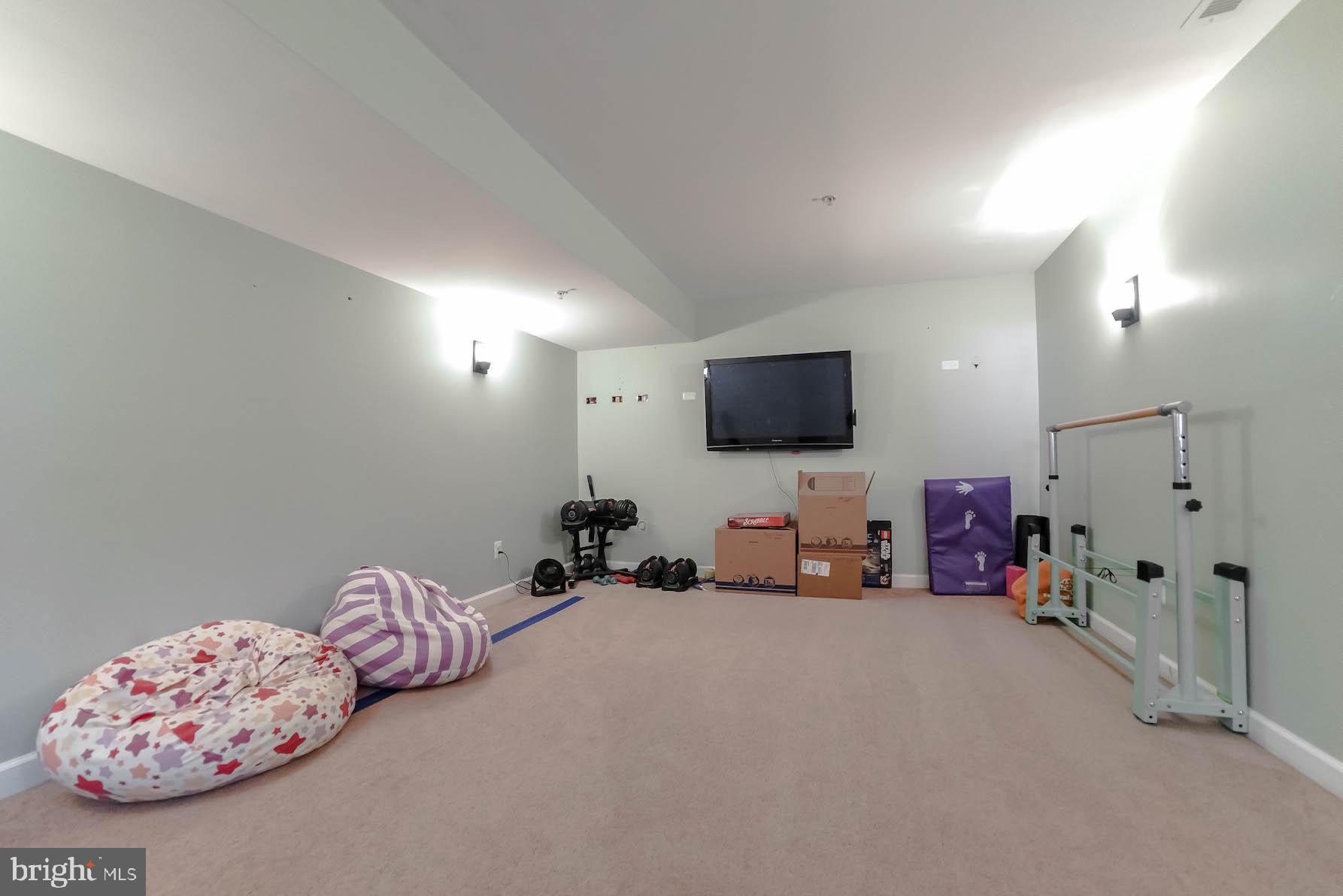 THE WOODS AT MYRTLE POINT - Residential