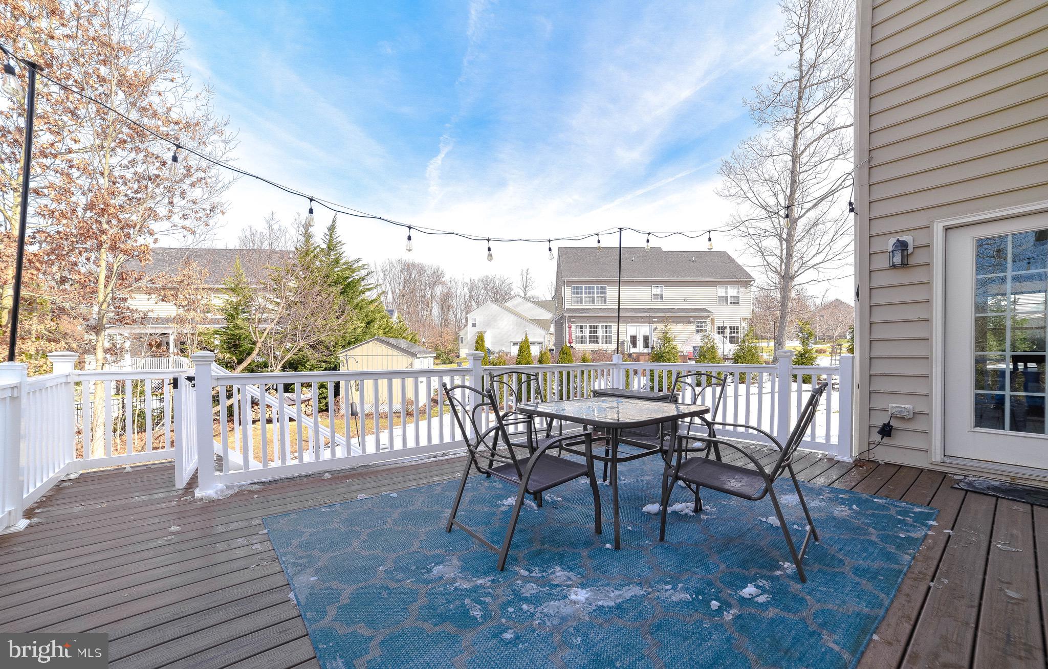 THE WOODS AT MYRTLE POINT - Residential