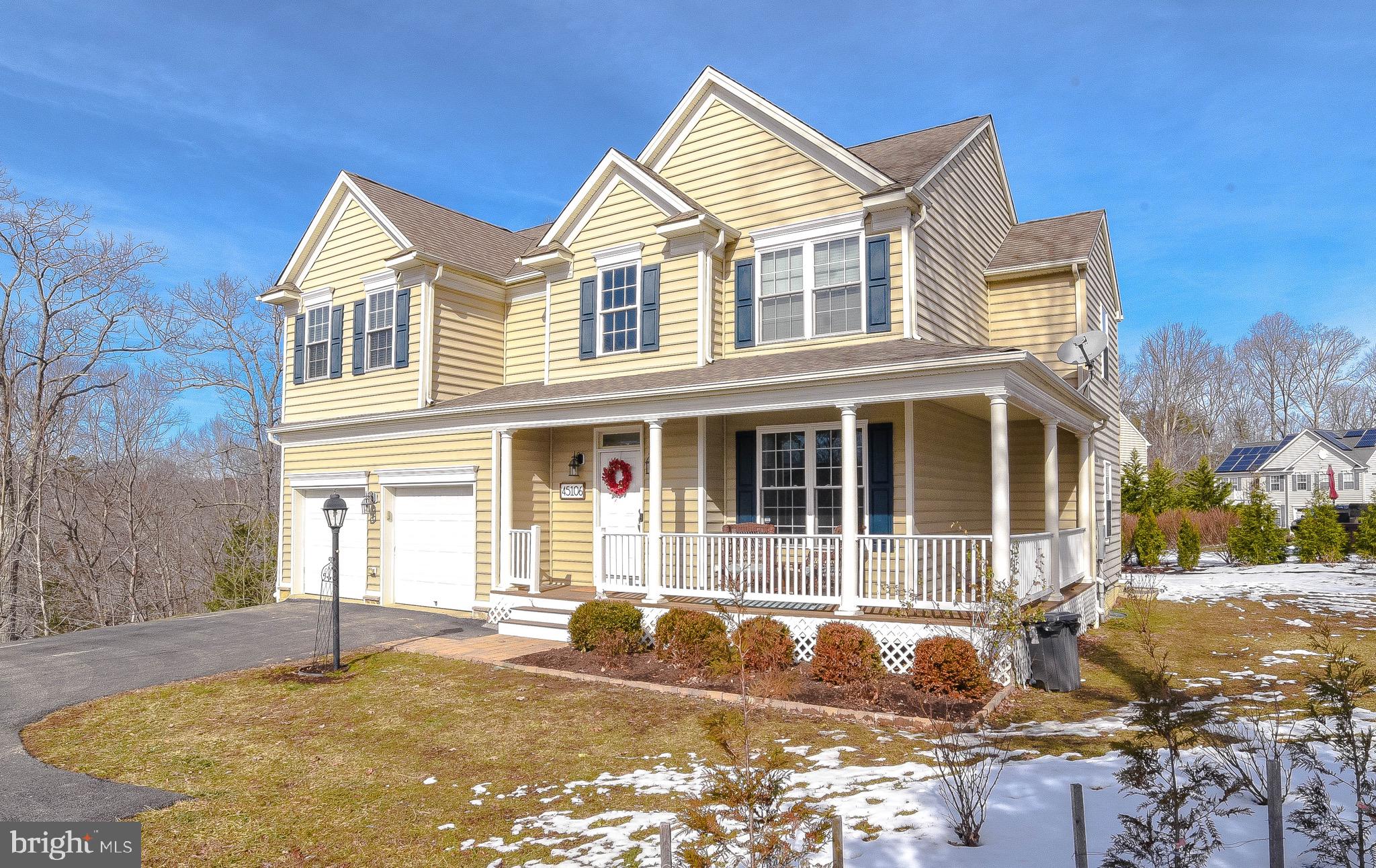 THE WOODS AT MYRTLE POINT - Residential