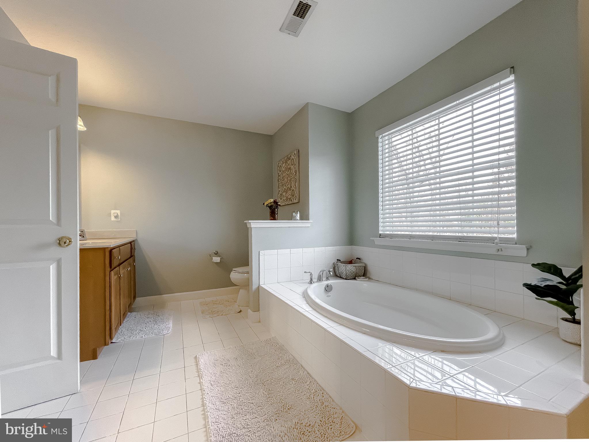 THE WOODS AT MYRTLE POINT - Residential