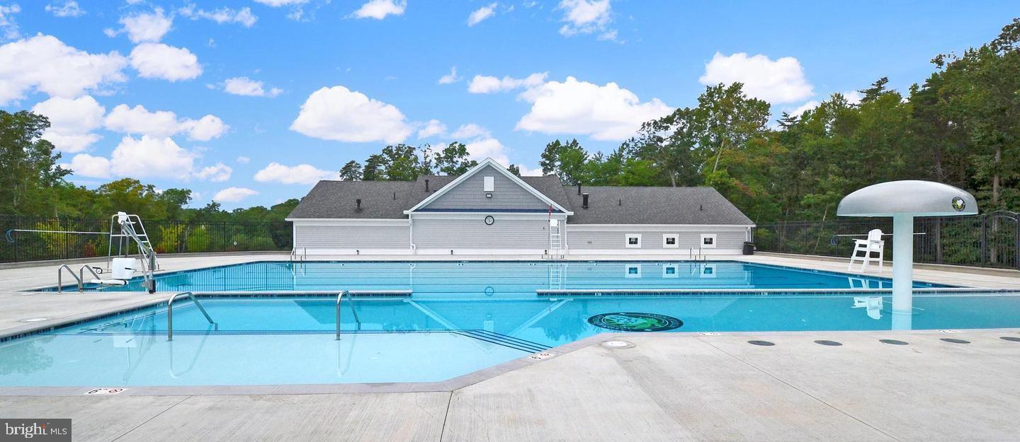 THE WOODS AT MYRTLE POINT - Residential