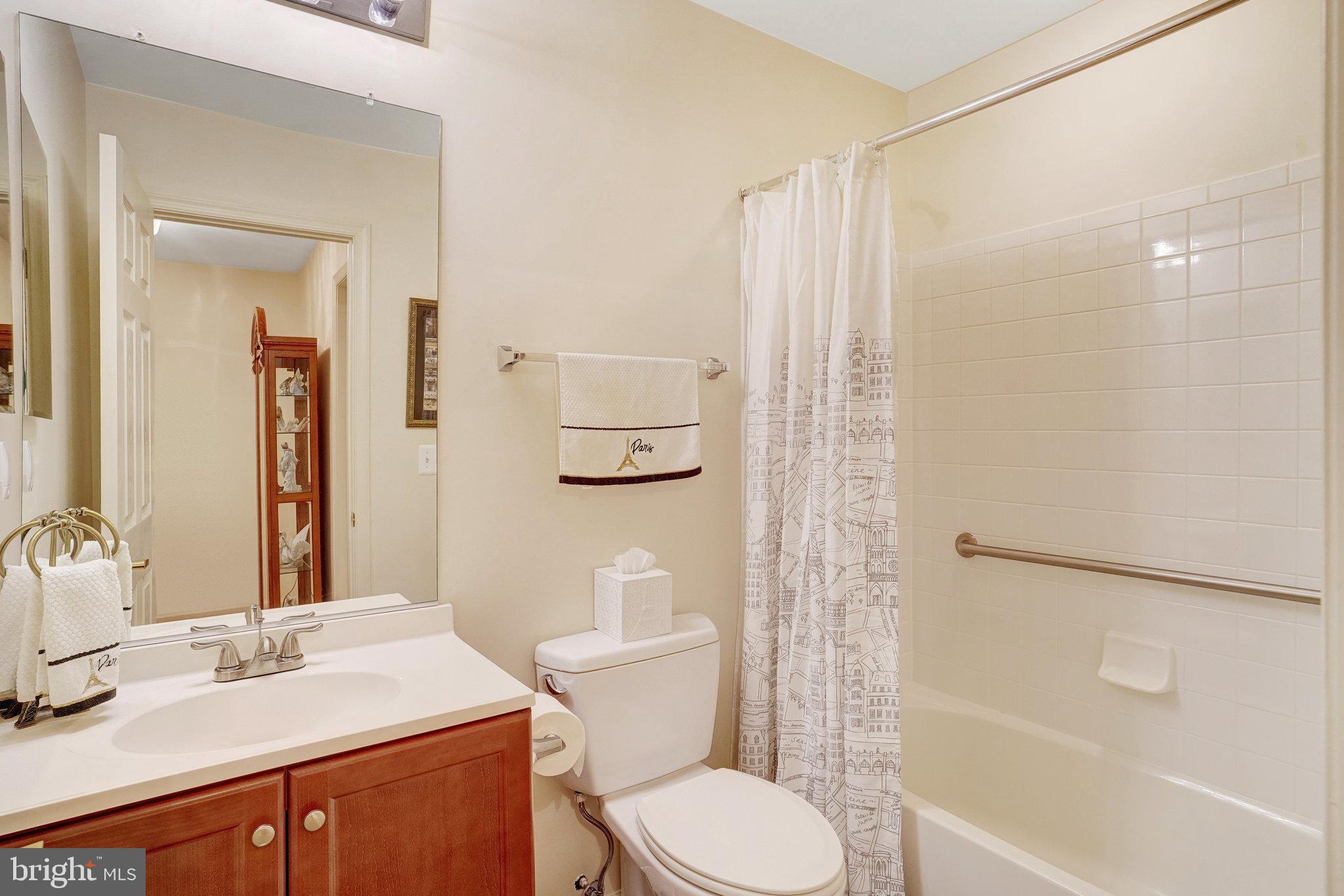 HERITAGE HUNT - Residential