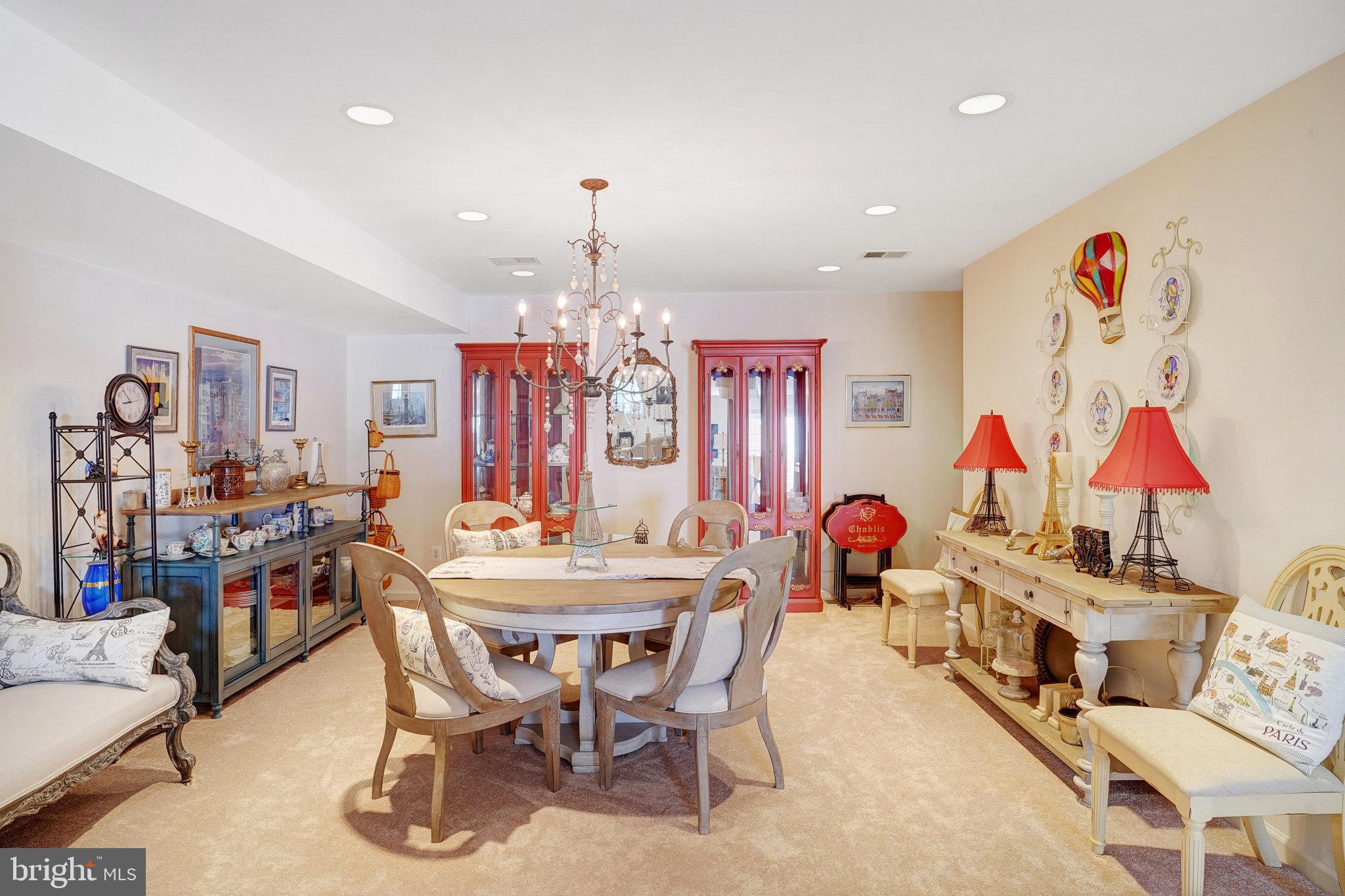 HERITAGE HUNT - Residential