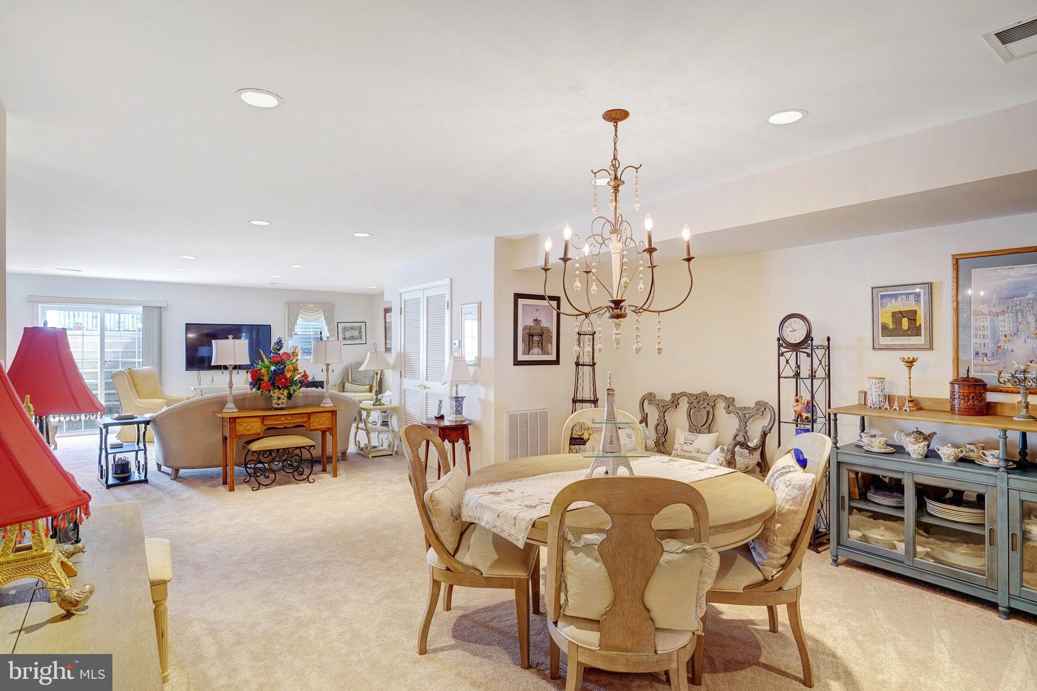 HERITAGE HUNT - Residential